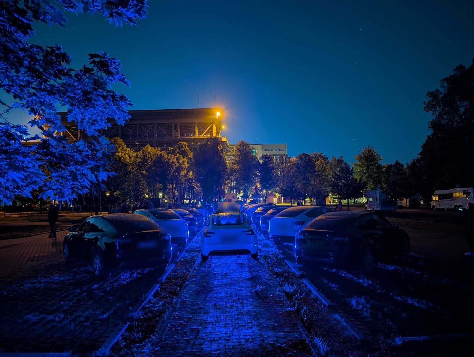Vorschaubild zum Video: Video: TeslaDreamy auf YouTube, Lightshow „Pirates of the Caribbean“ am 5. September 2026